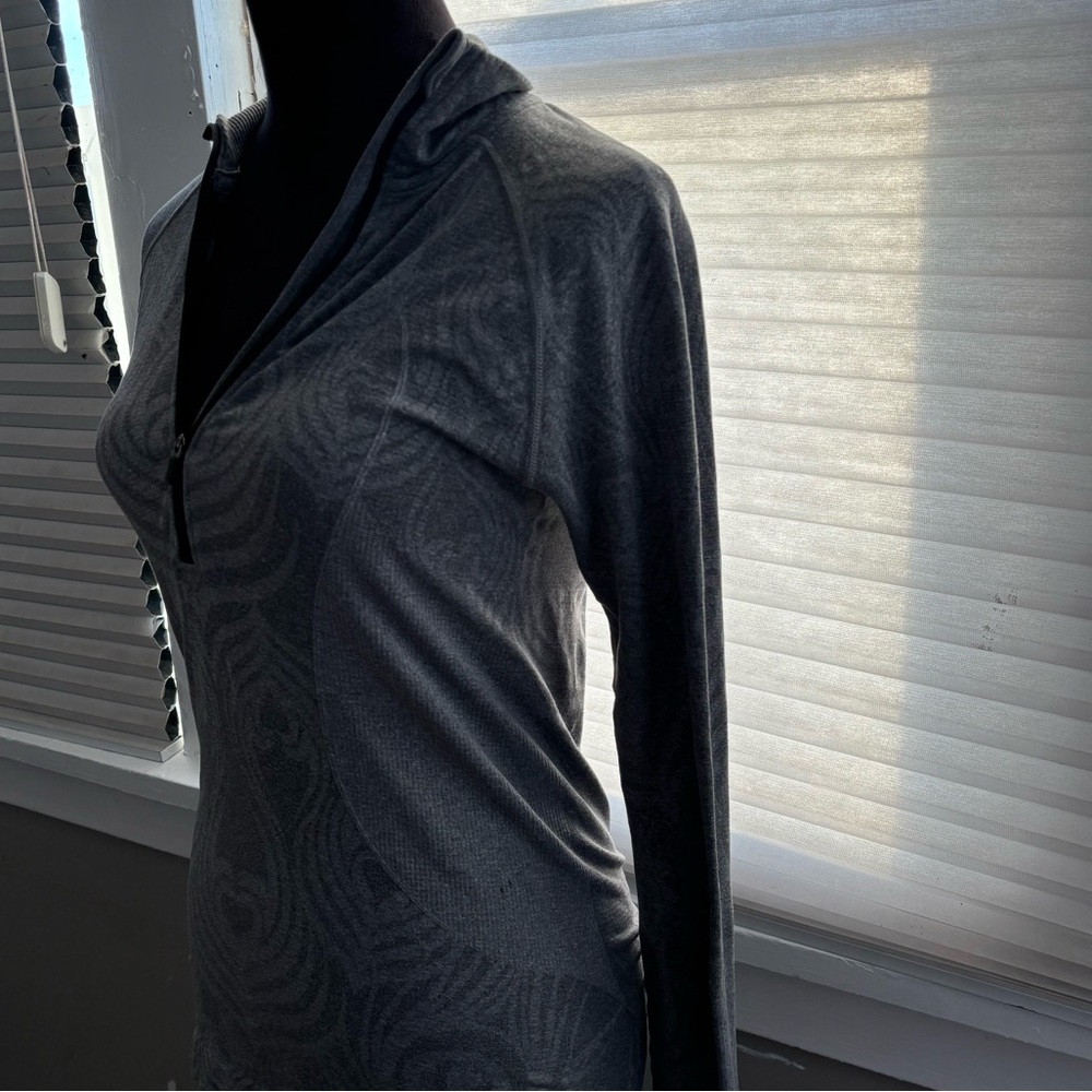 Lululemon swiftly tech 1/2 zip